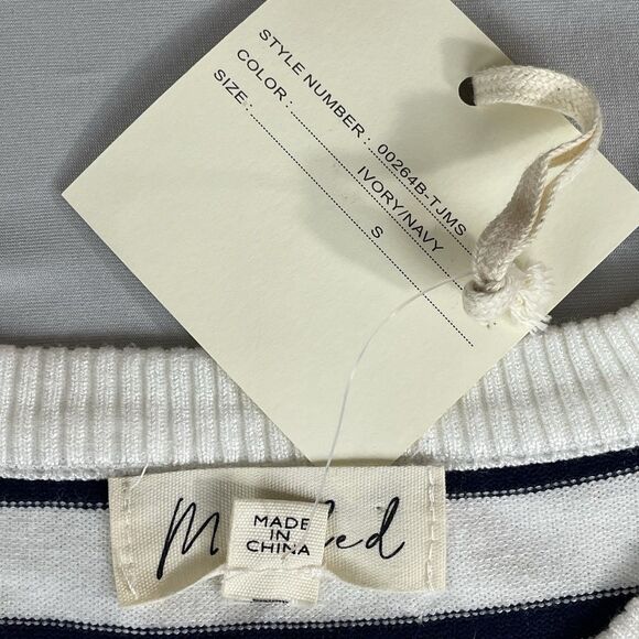 Marled Short Sleeve Sweater Women's Small Ivory Navy Stripped Preppy Basic - Picture 6 of 14